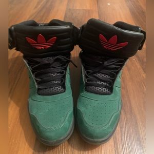 Adidas Tech Street mid